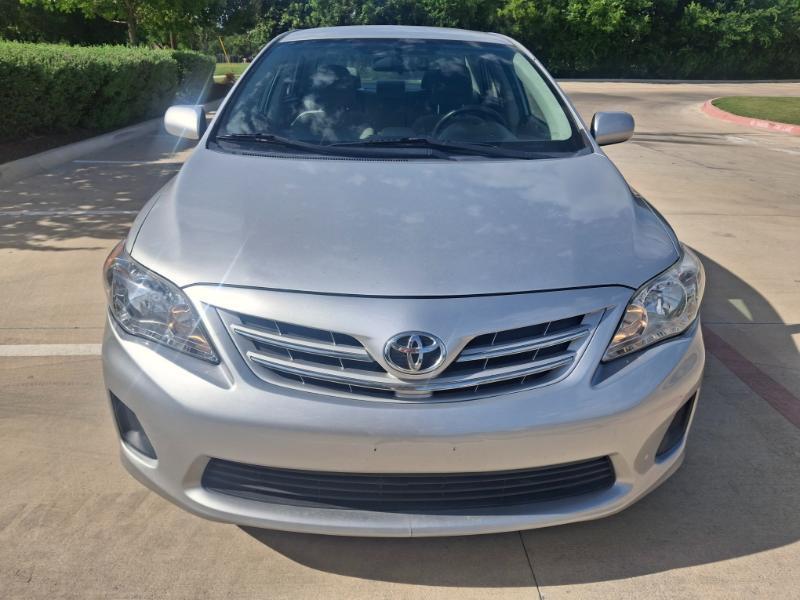 Toyota Corolla LE 2013