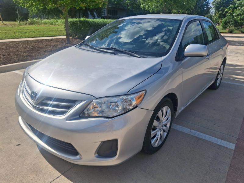 2013 Toyota Corolla LE
