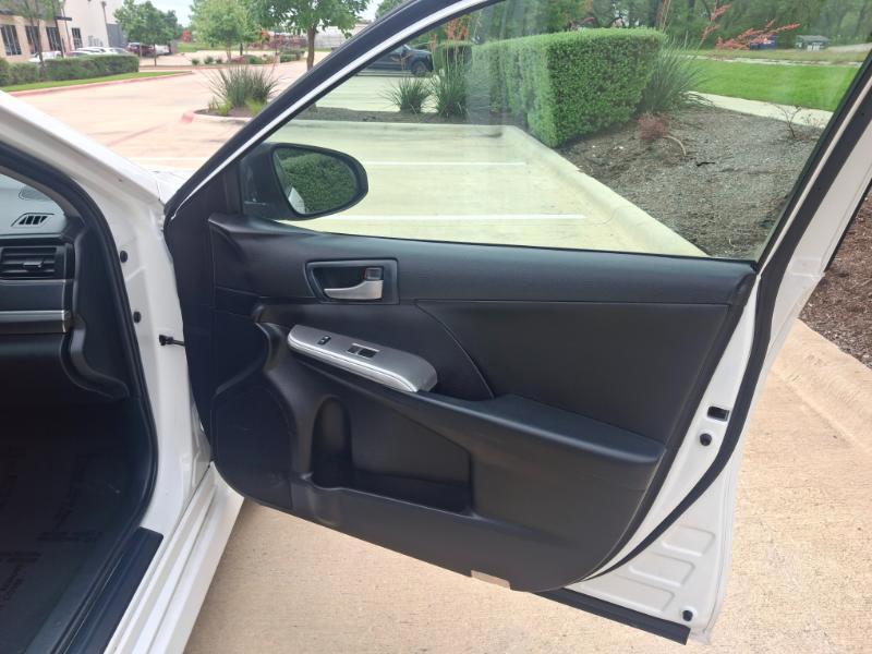 Toyota Camry SE 2014