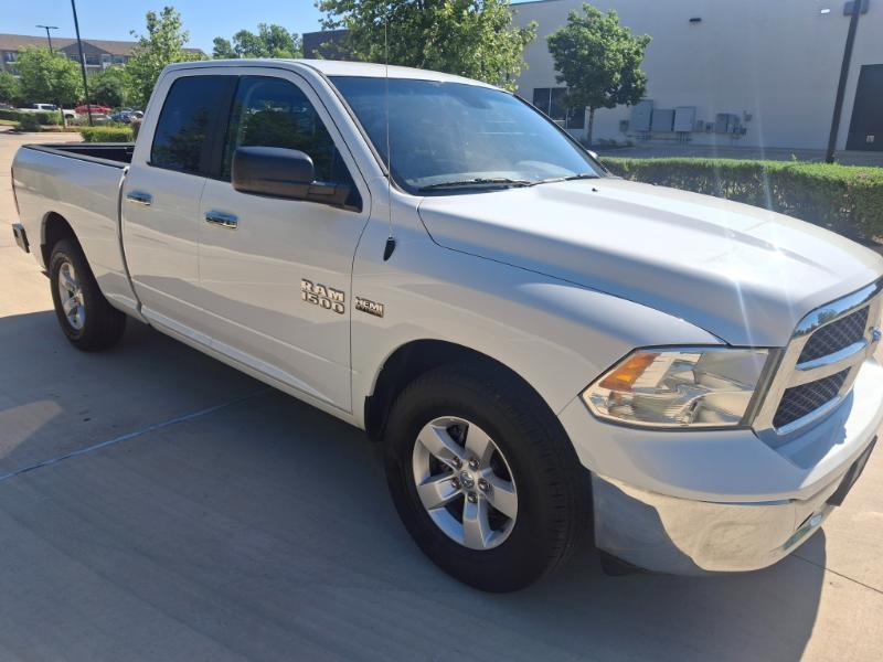 RAM 1500 SLT Quad Cab 2WD 2017