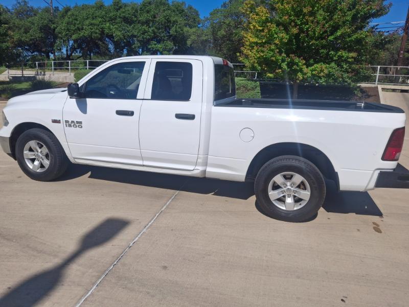 RAM 1500 SLT Quad Cab 2WD 2017