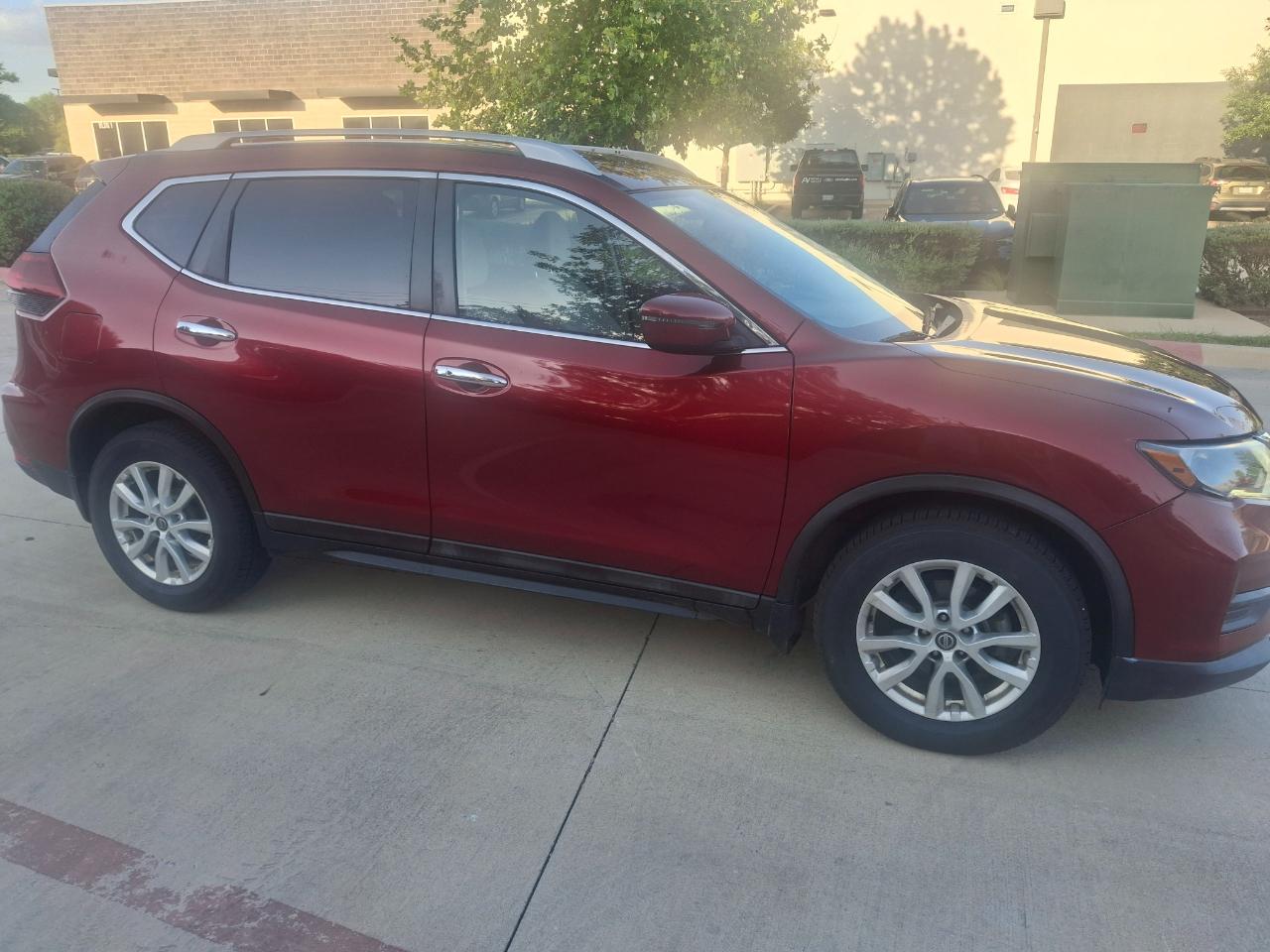 Nissan Rogue SV 2WD 2018