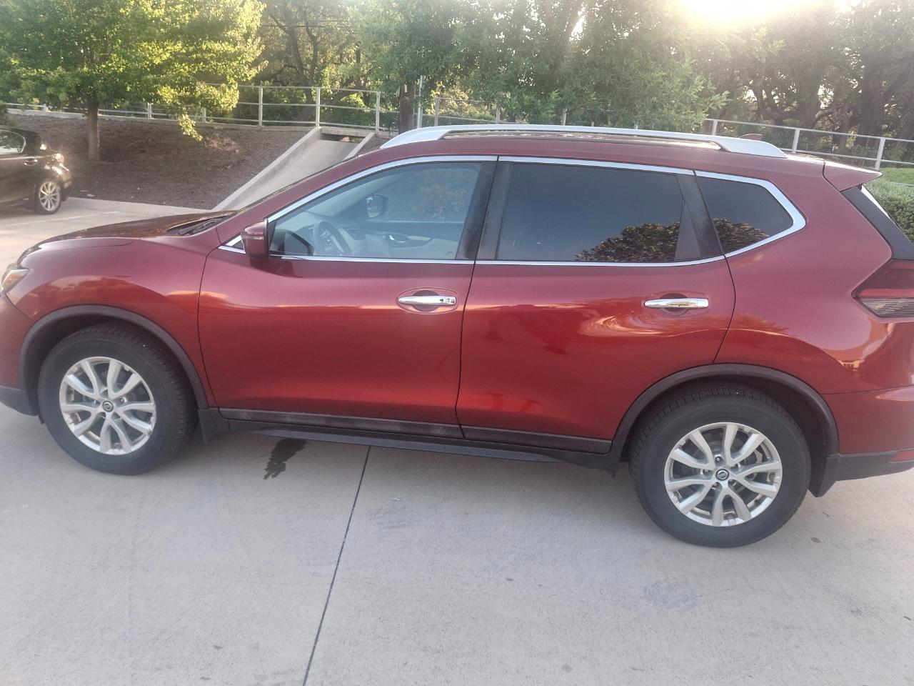 Nissan Rogue SV 2WD 2018