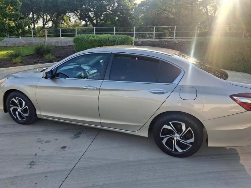 Honda Accord LX Sedan CVT 2016