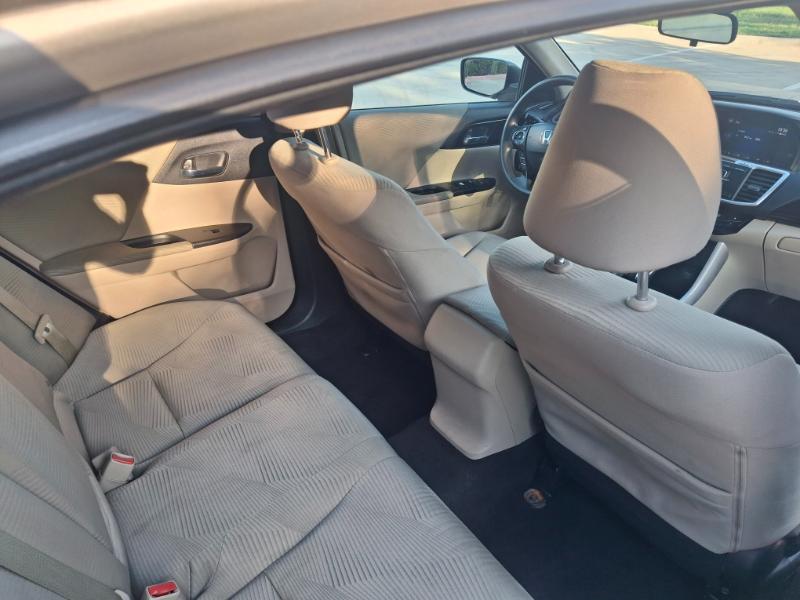 Honda Accord LX Sedan CVT 2016