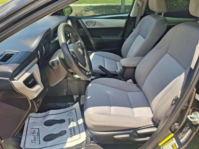 Toyota Corolla LE 2016