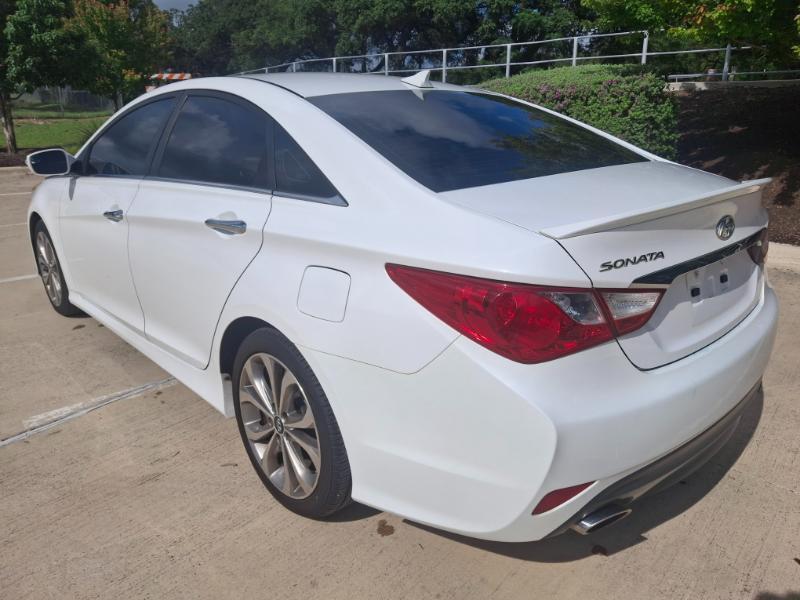 Hyundai Sonata SE 2014
