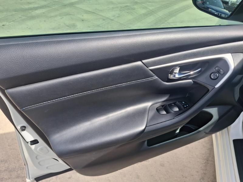 Nissan Altima 2.5 SR 2017