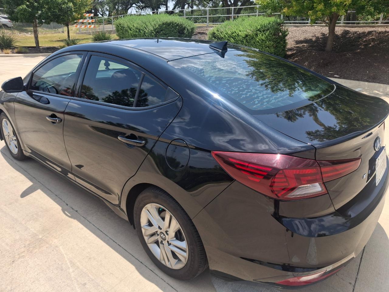 Hyundai Elantra Limited 2020