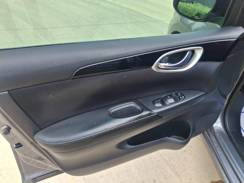 Nissan Sentra SV 2016