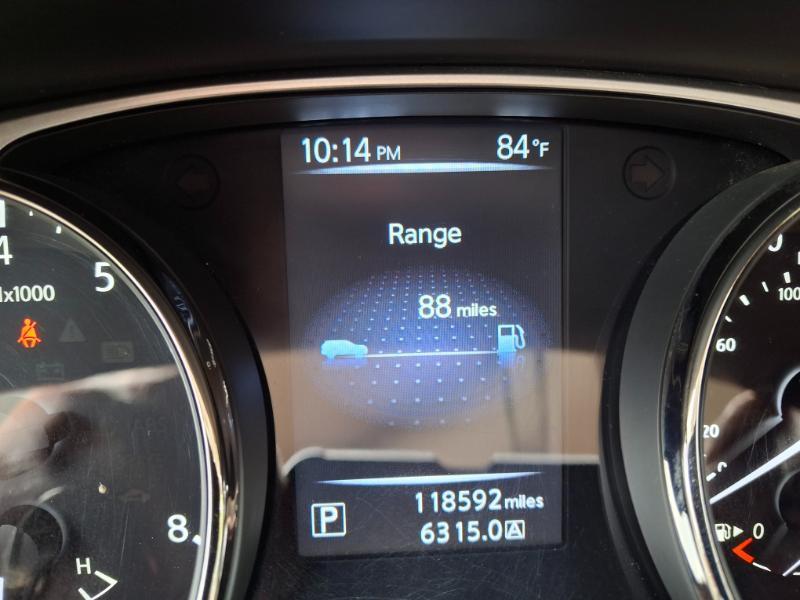 Nissan Rogue SV FWD 2016