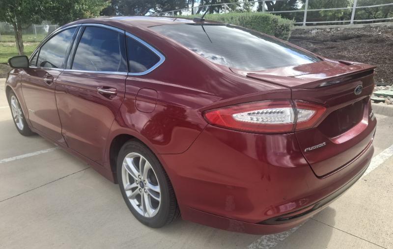 Ford Fusion Hybrid Titanium 2015