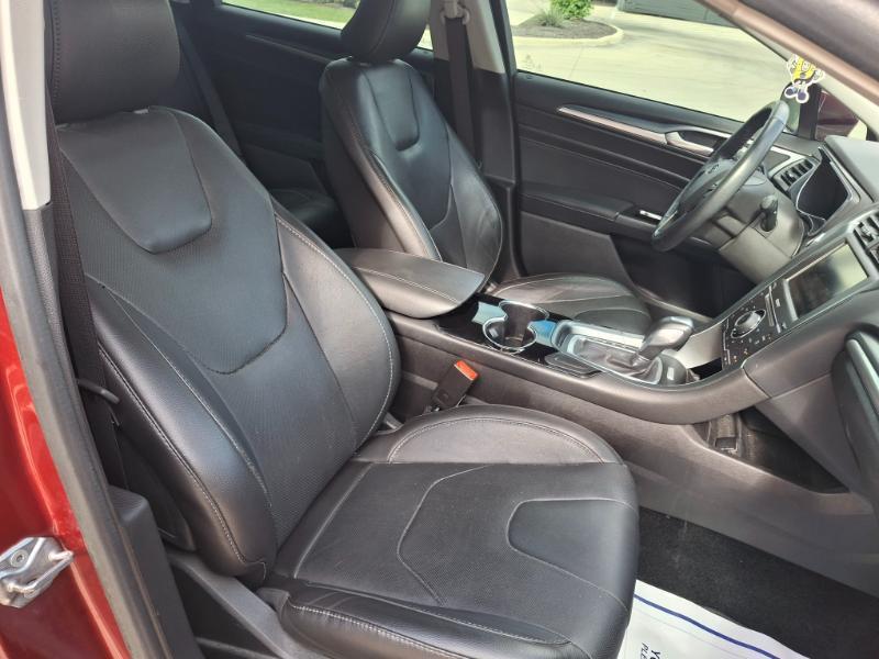 Ford Fusion Hybrid Titanium 2015