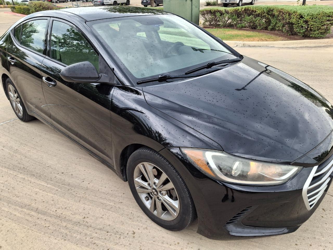 Hyundai Elantra Value Edition 6A 2017