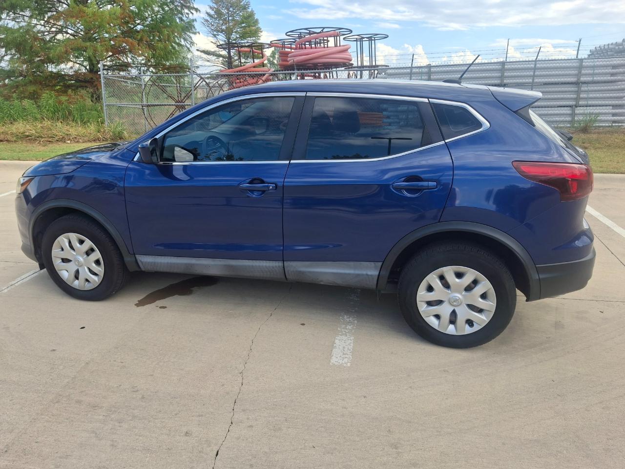 Nissan Rogue Sport S 2019