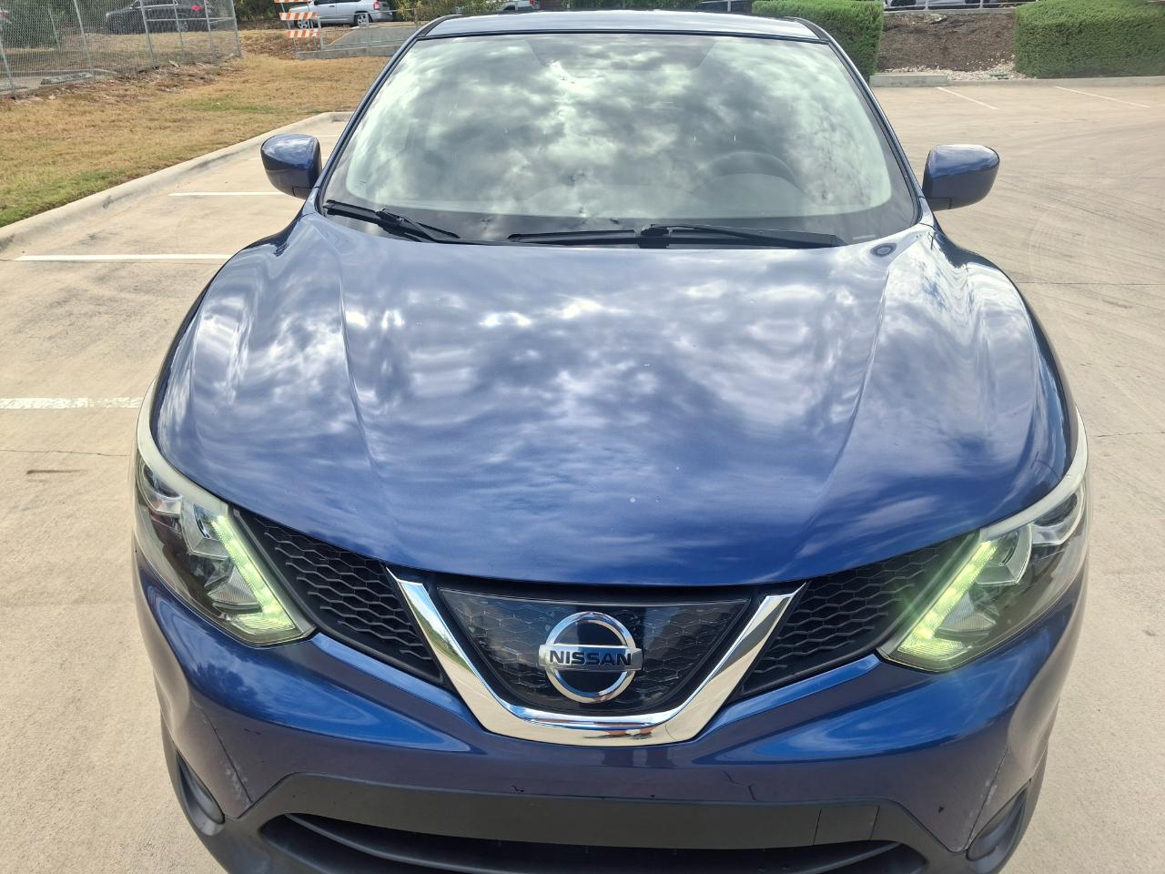 Nissan Rogue Sport S 2019