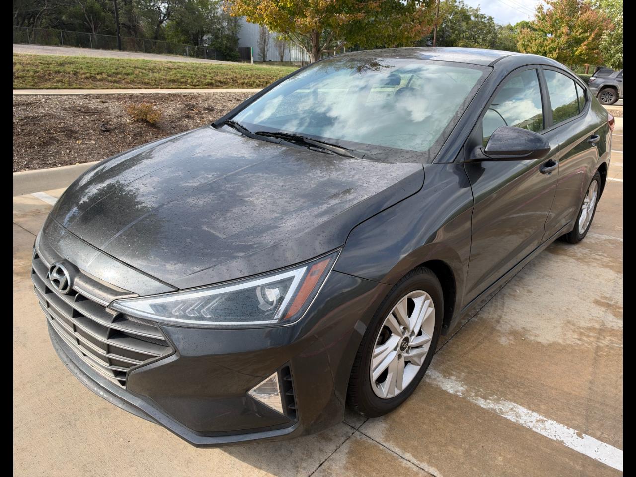 Hyundai Elantra SEL 2020