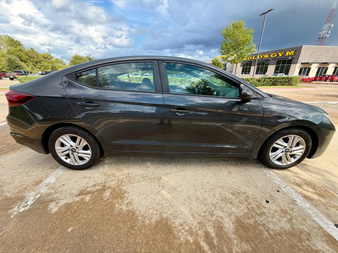 Hyundai Elantra SEL 2020