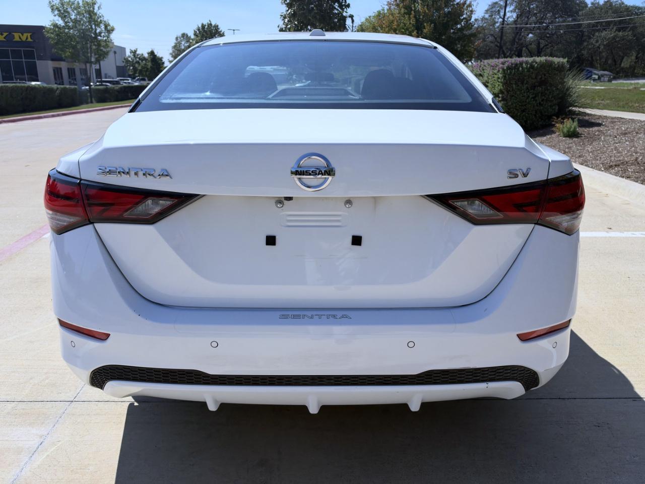 Nissan Sentra photo 7