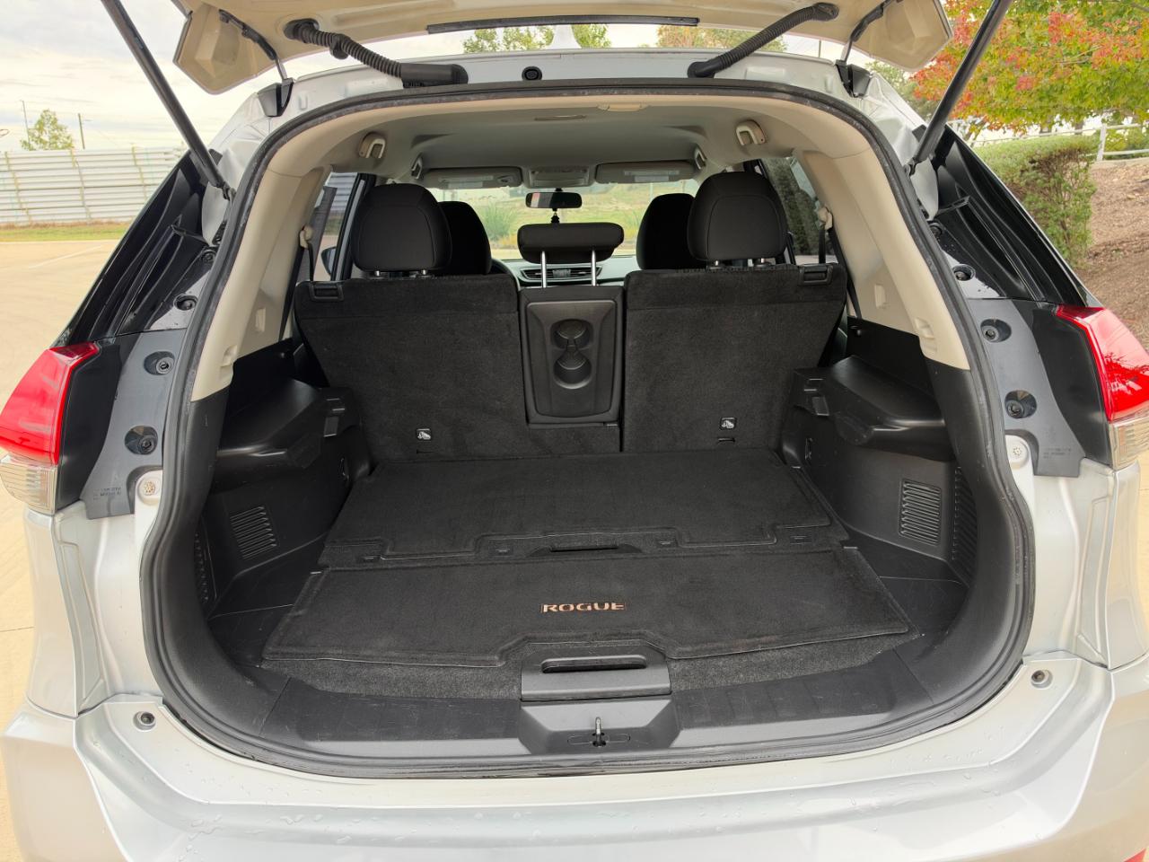 Nissan Rogue S 2017