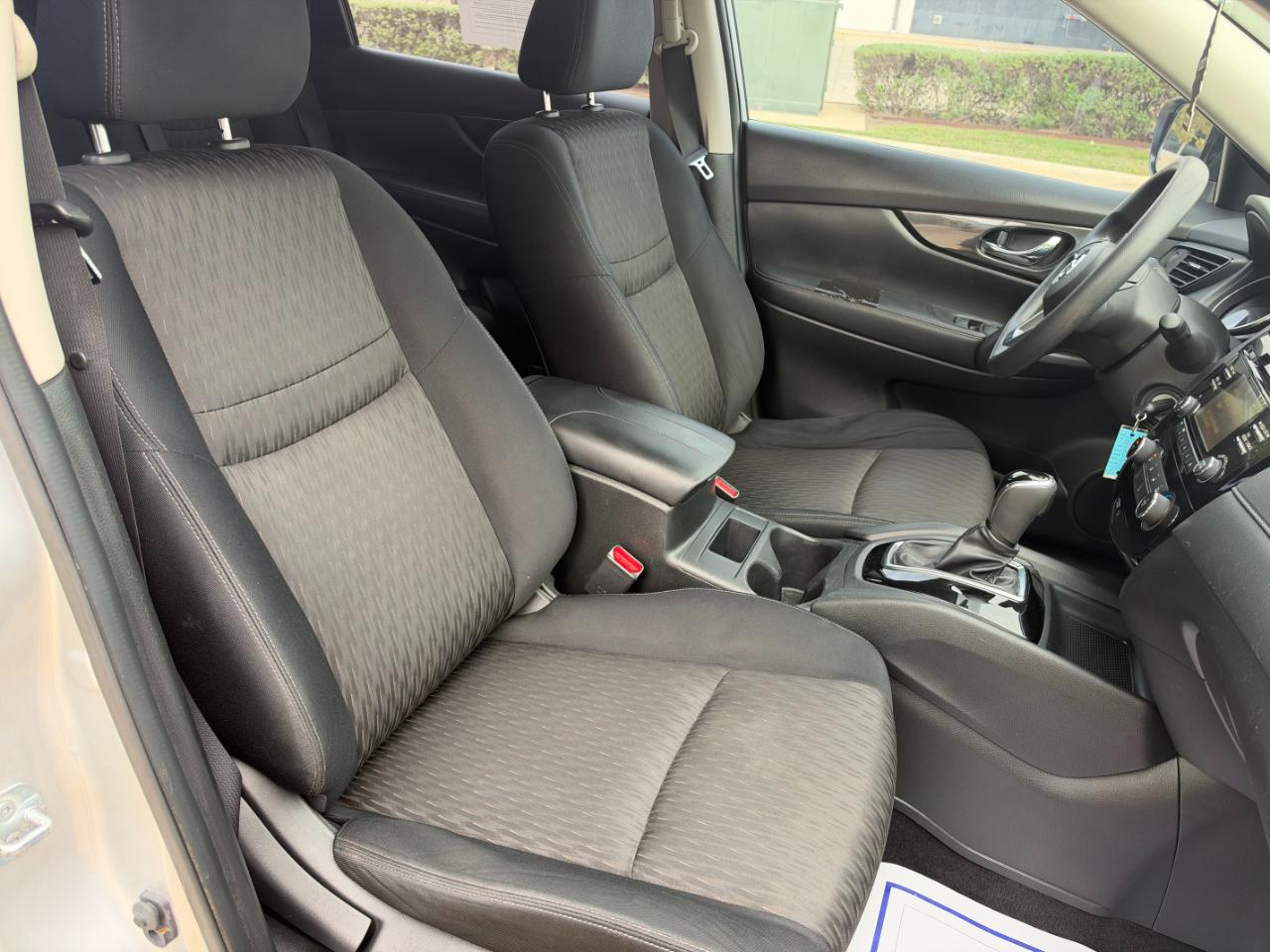 Nissan Rogue S 2017