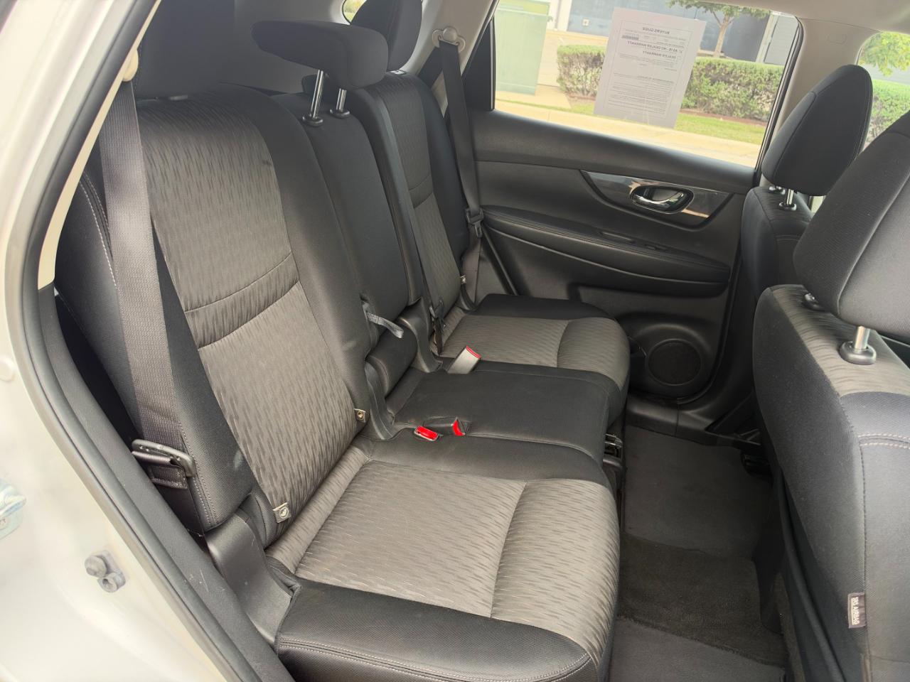 Nissan Rogue S 2017