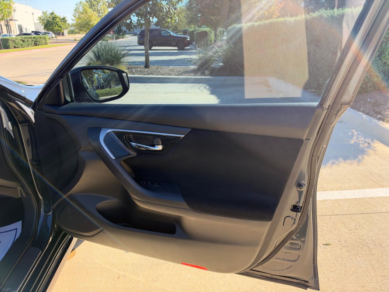 Nissan Altima 2.5 SV 2014