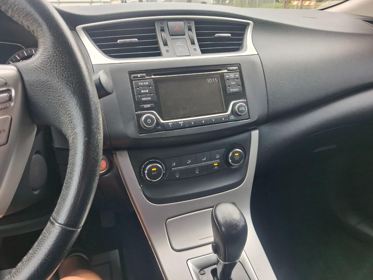 Nissan Sentra SL 2015