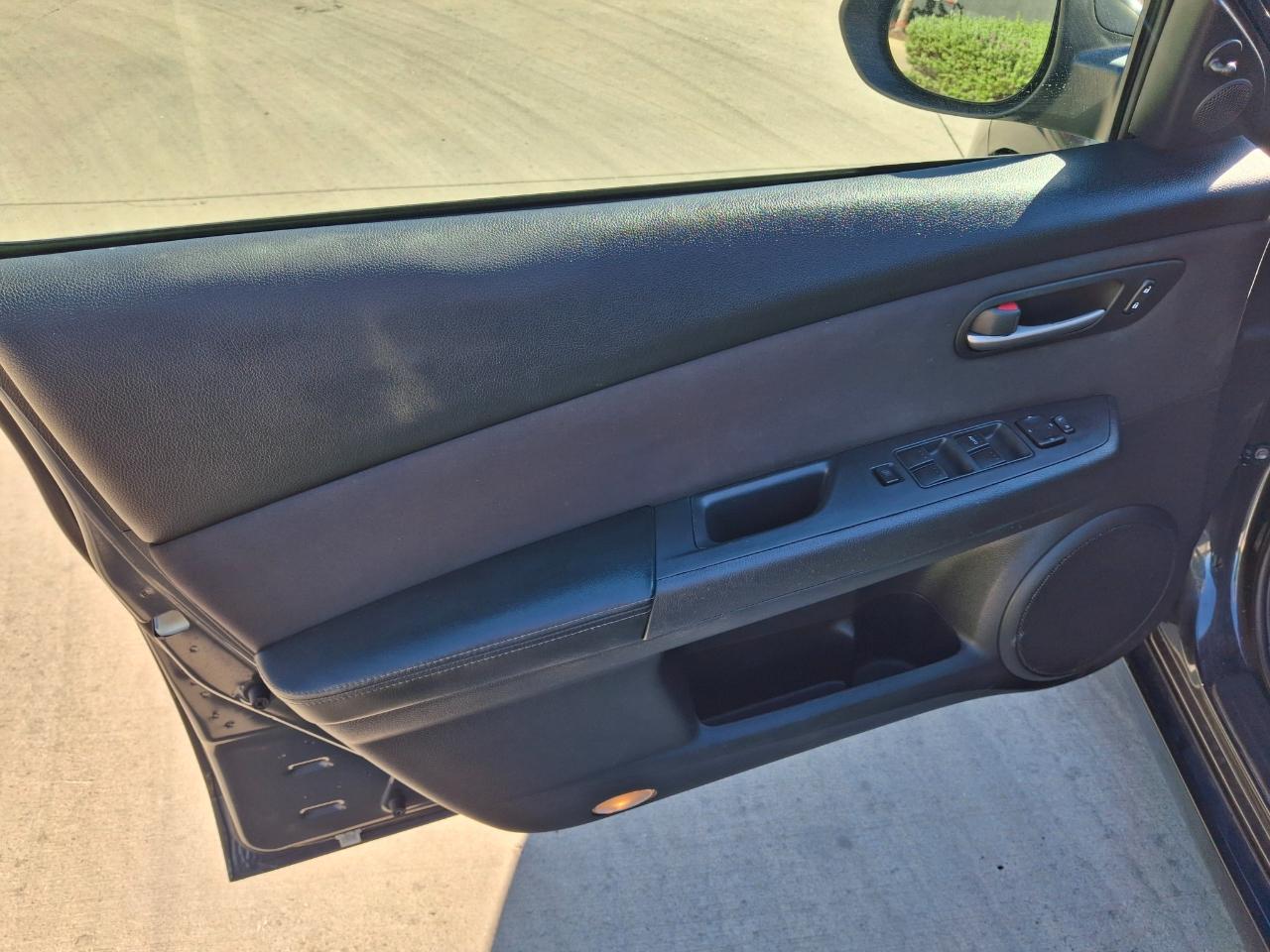 Mazda MAZDA6 i Sport 2012