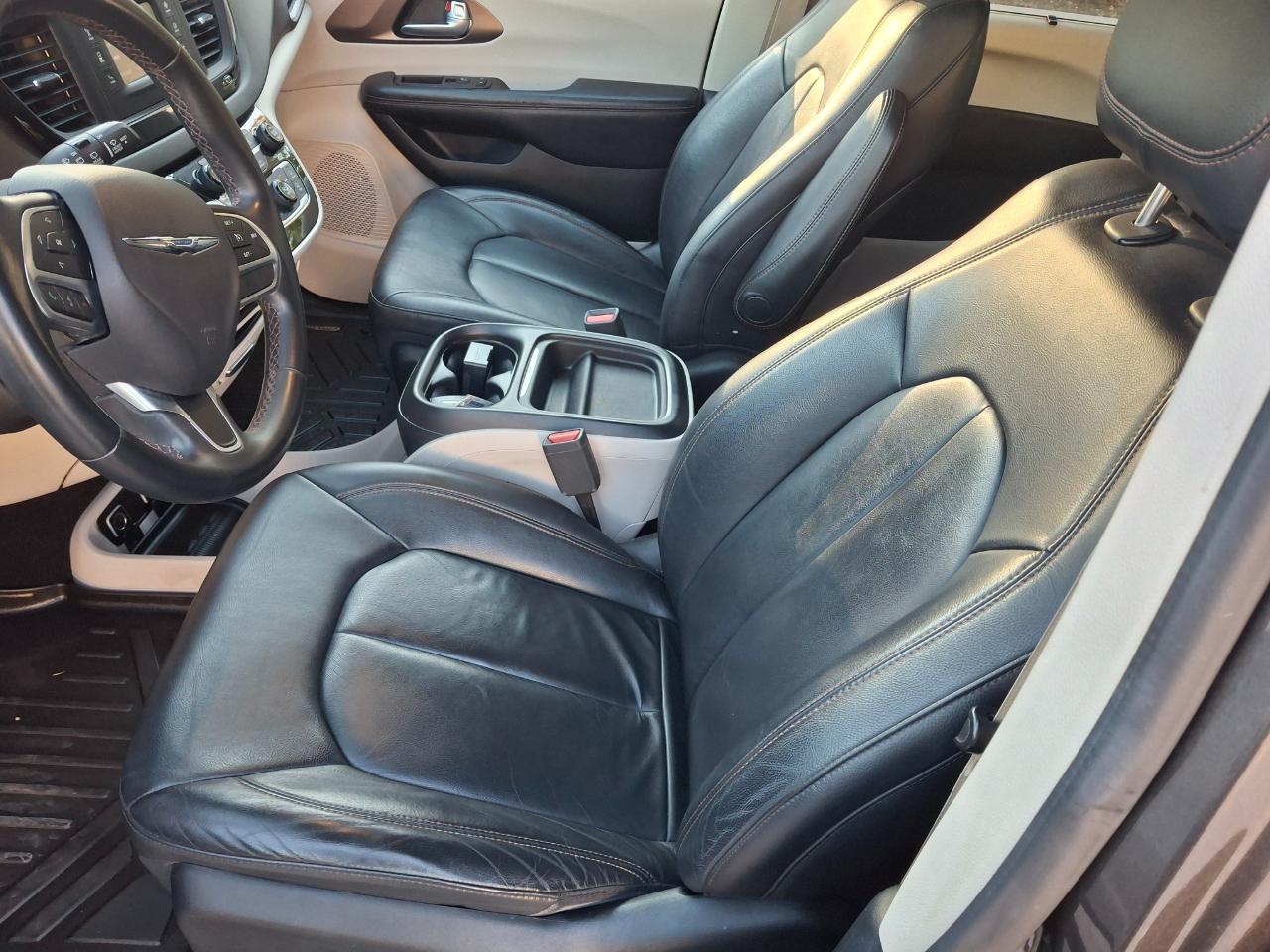 Chrysler Pacifica Touring-L 2017