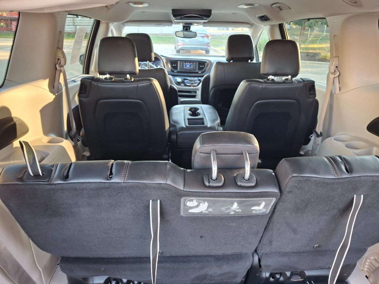 Chrysler Pacifica Touring-L 2017