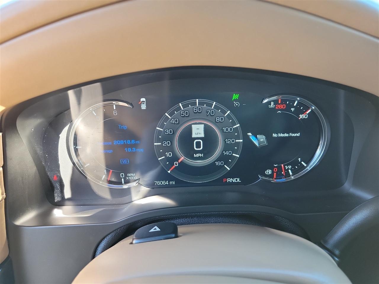 2020 Cadillac Escalade Platinum - Photo 32