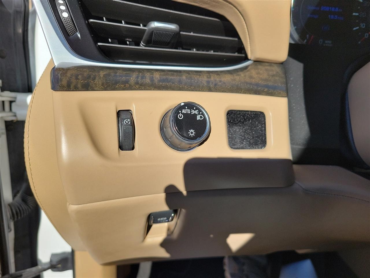 2020 Cadillac Escalade Platinum - Photo 33
