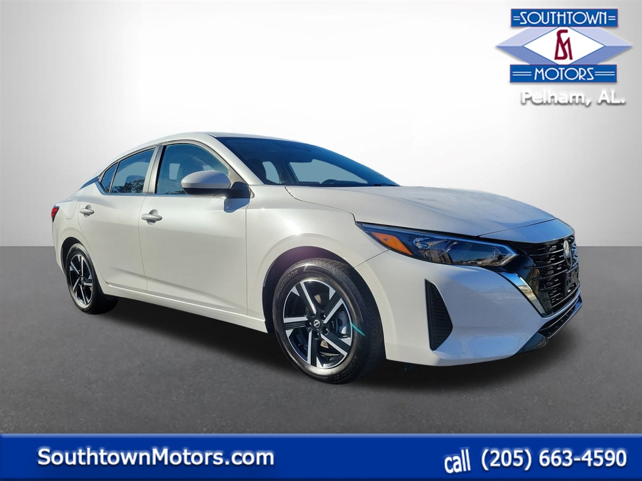 2025 Nissan Sentra SV CVT