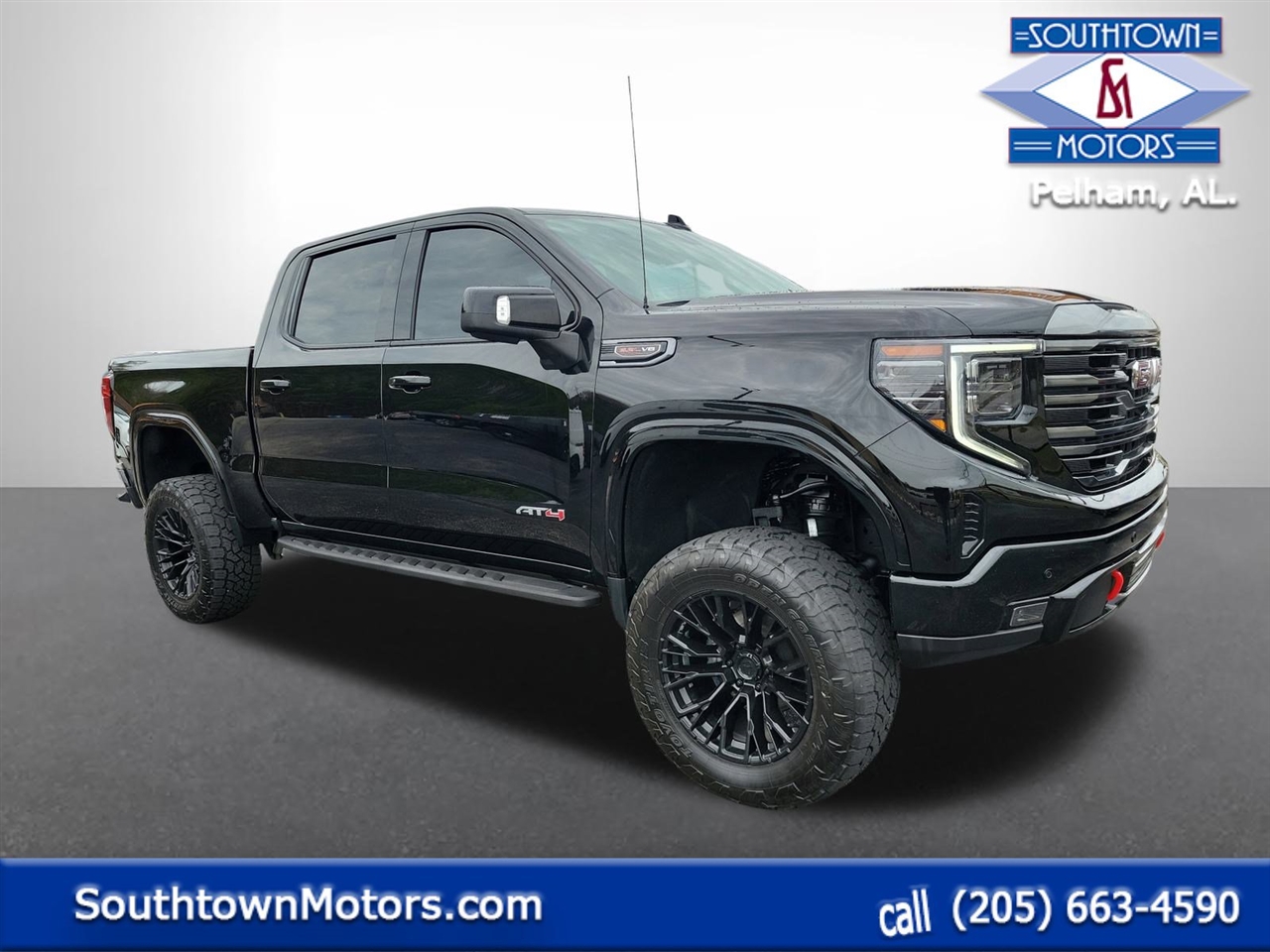 2024 GMC Sierra 1500 4WD Crew Cab 147" AT4