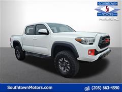 2017 Toyota Tacoma 