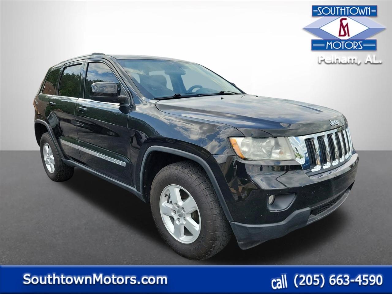 2013 Jeep Grand Cherokee Laredo's photo