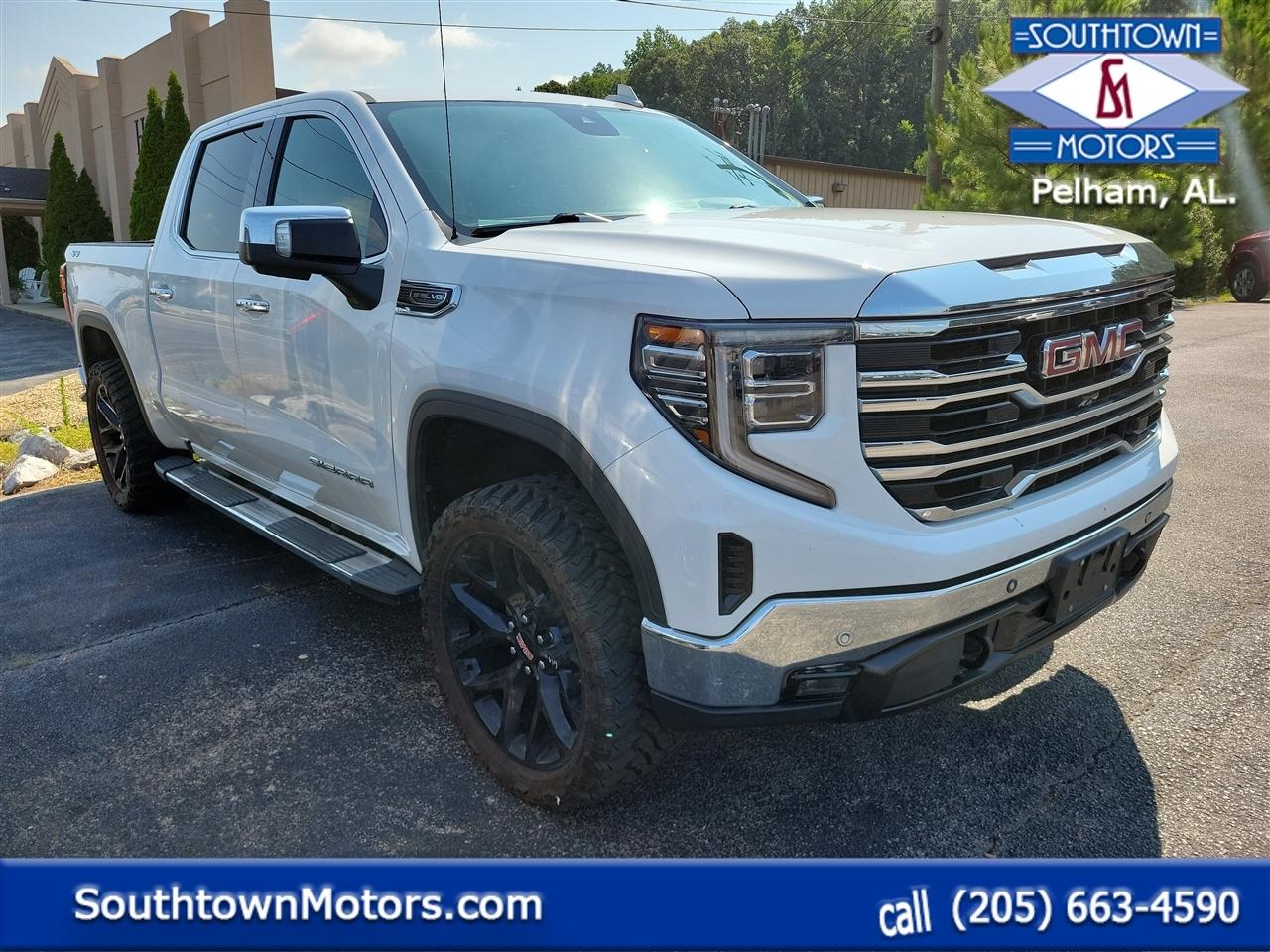 2022 GMC Sierra 1500 4WD Crew Cab 147" SLT