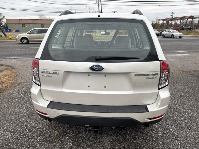 Subaru Forester 2.5X 2013