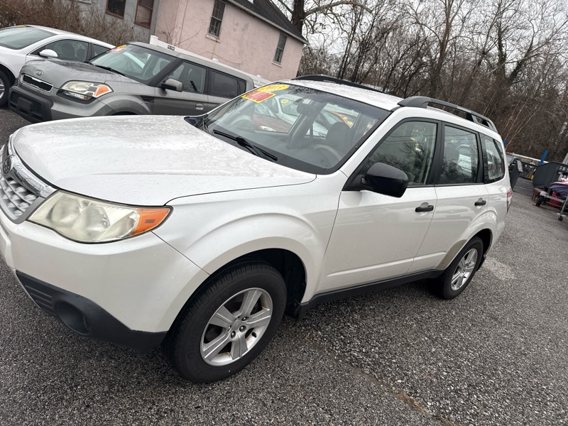 Subaru Forester 2.5X 2013