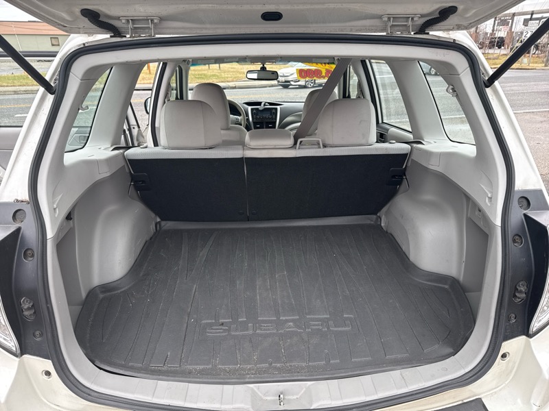 Subaru Forester 2.5X 2013