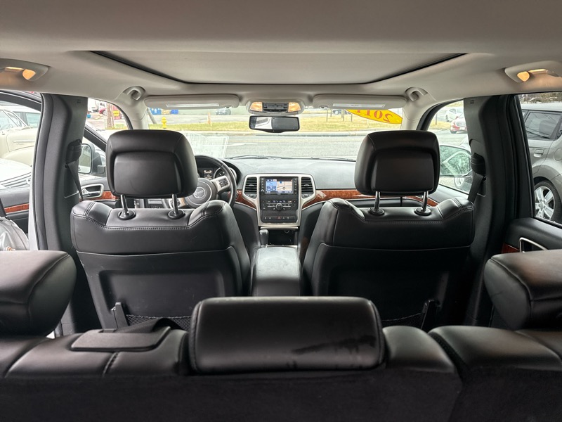 Jeep Grand Cherokee Limited 4WD 2011