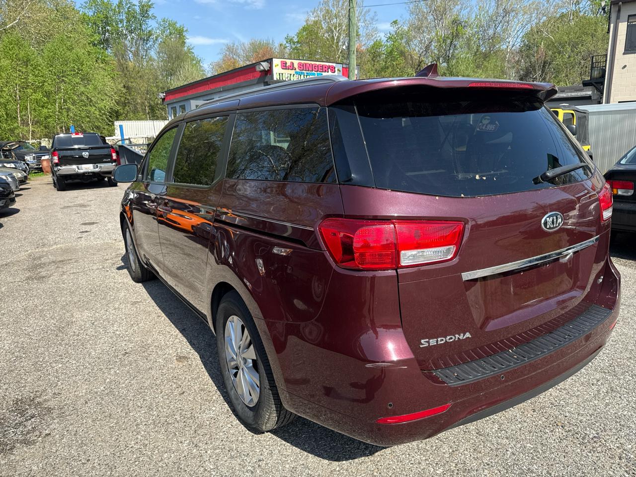 Kia Sedona LX 2018