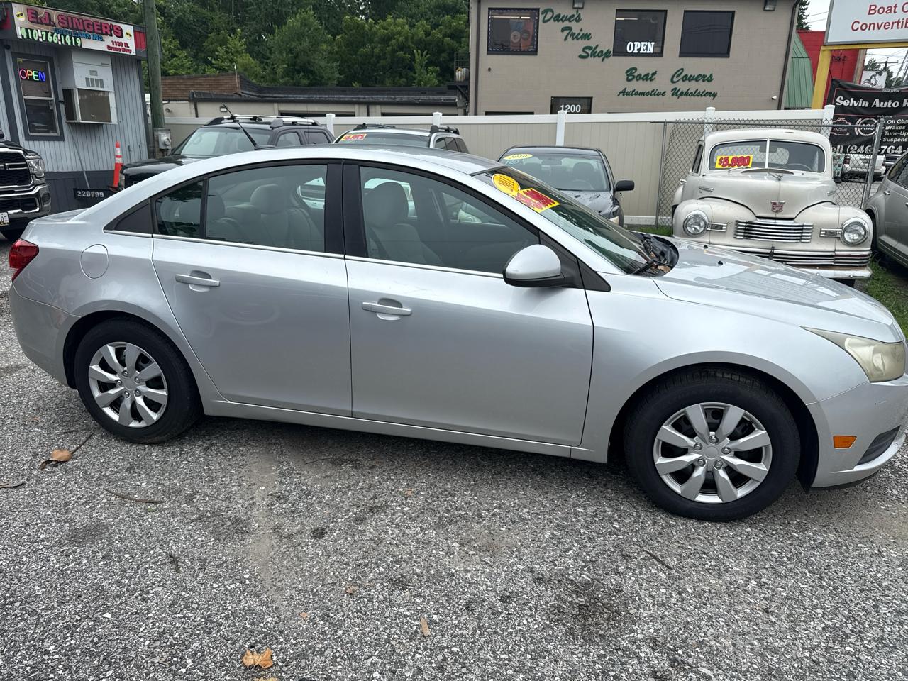 Chevrolet Cruze 1LT 2011