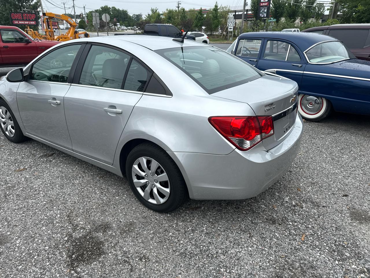 Chevrolet Cruze 1LT 2011
