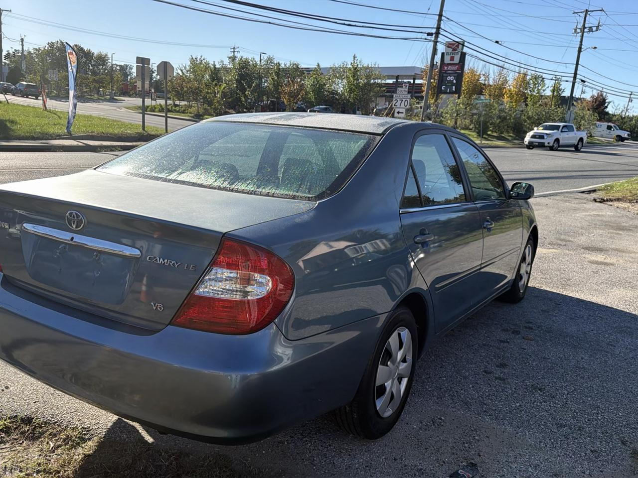 Toyota Camry LE V6 2004