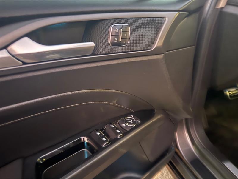 Ford Fusion Titanium 2015