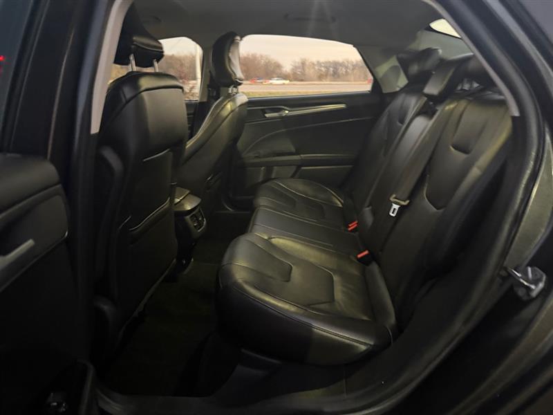 Ford Fusion Titanium 2015