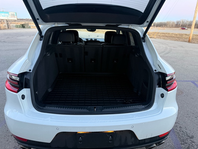 Porsche Macan S 2016