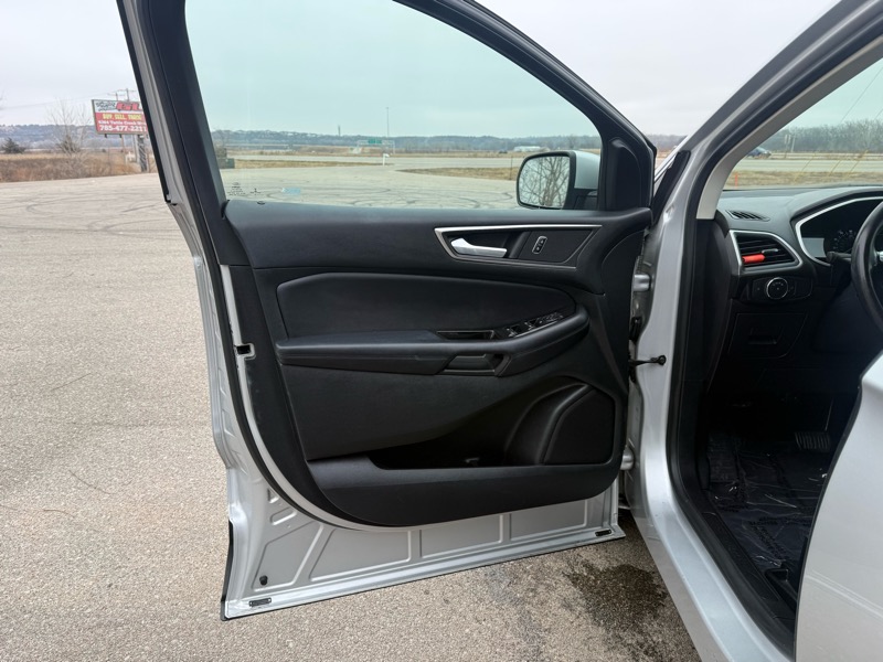 Ford Edge SEL FWD 2015